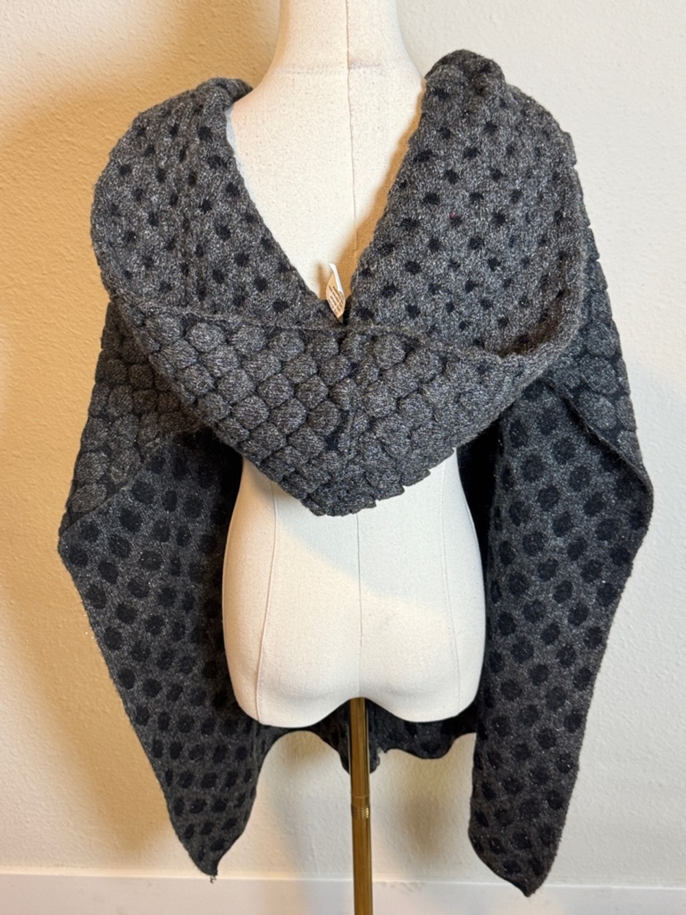 Sarah Pacini Hooded Zip-Front Sweater Wrap One Size - Picture 5 of 11